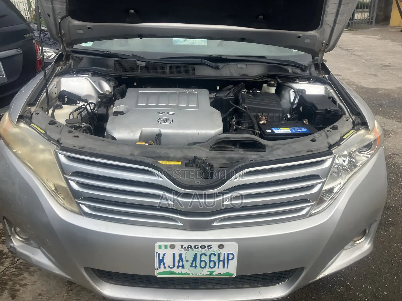 Toyota Venza 2010 Silver