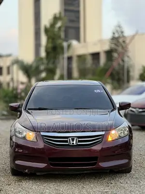 Honda Accord 2012 Maroon