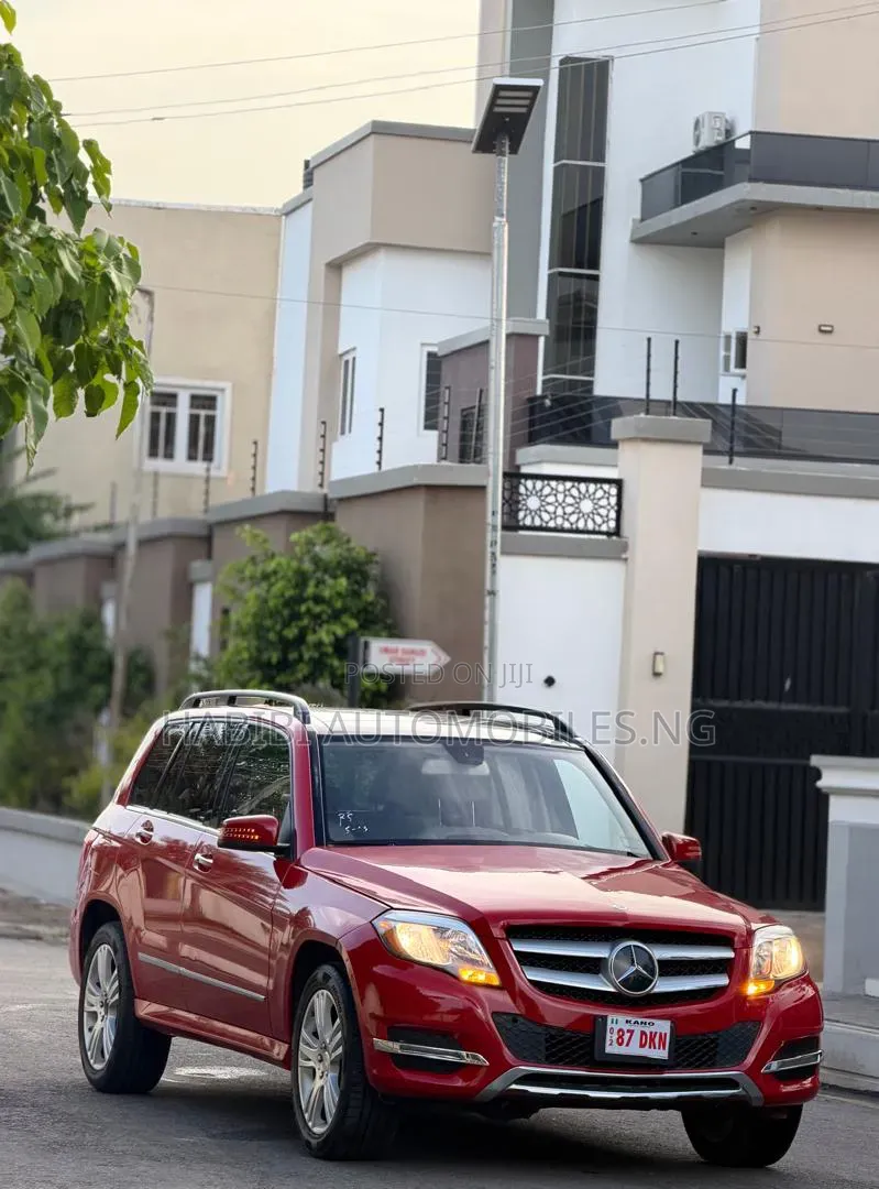 Mercedes-Benz GLK-Class 2014 Red
