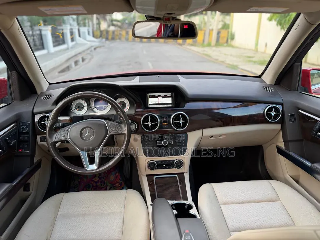 Mercedes-Benz GLK-Class 2014 Red