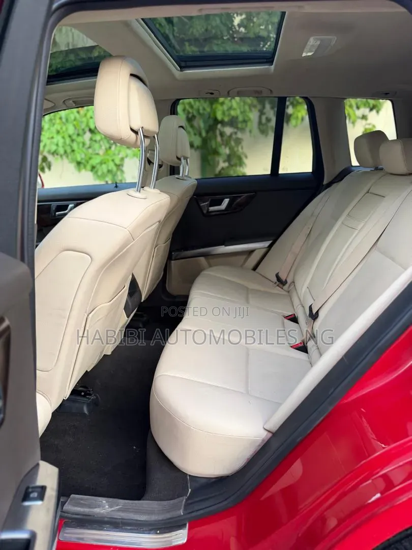 Mercedes-Benz GLK-Class 2014 Red