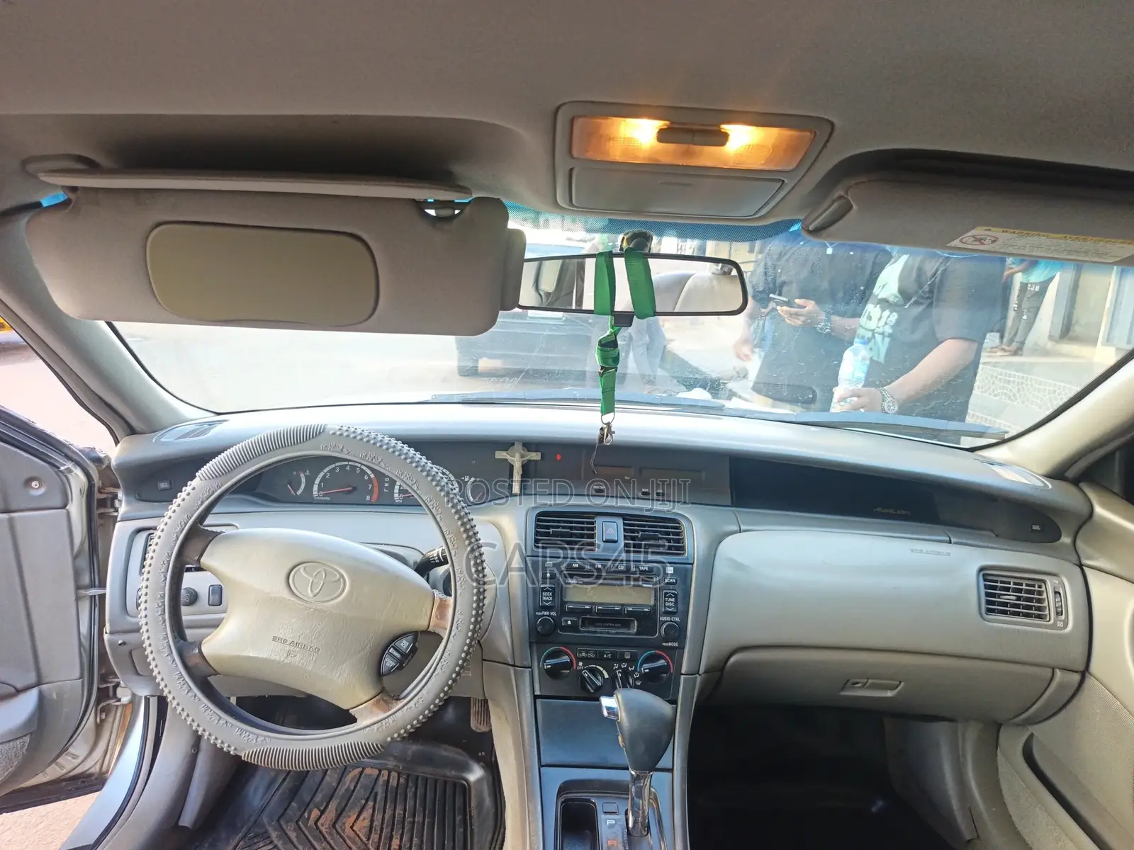 Toyota Avalon 2002 Silver