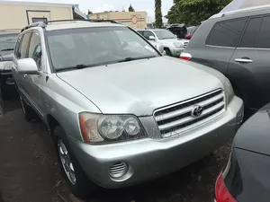 Toyota Highlander 2004 Silver