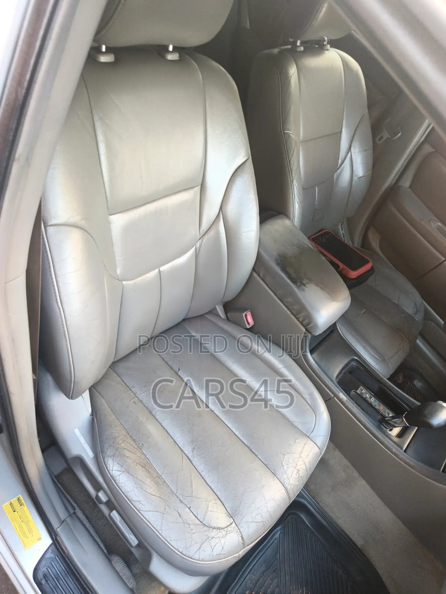 Toyota Avalon 2002 Silver