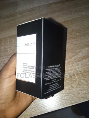 Hannah Secret Perfume