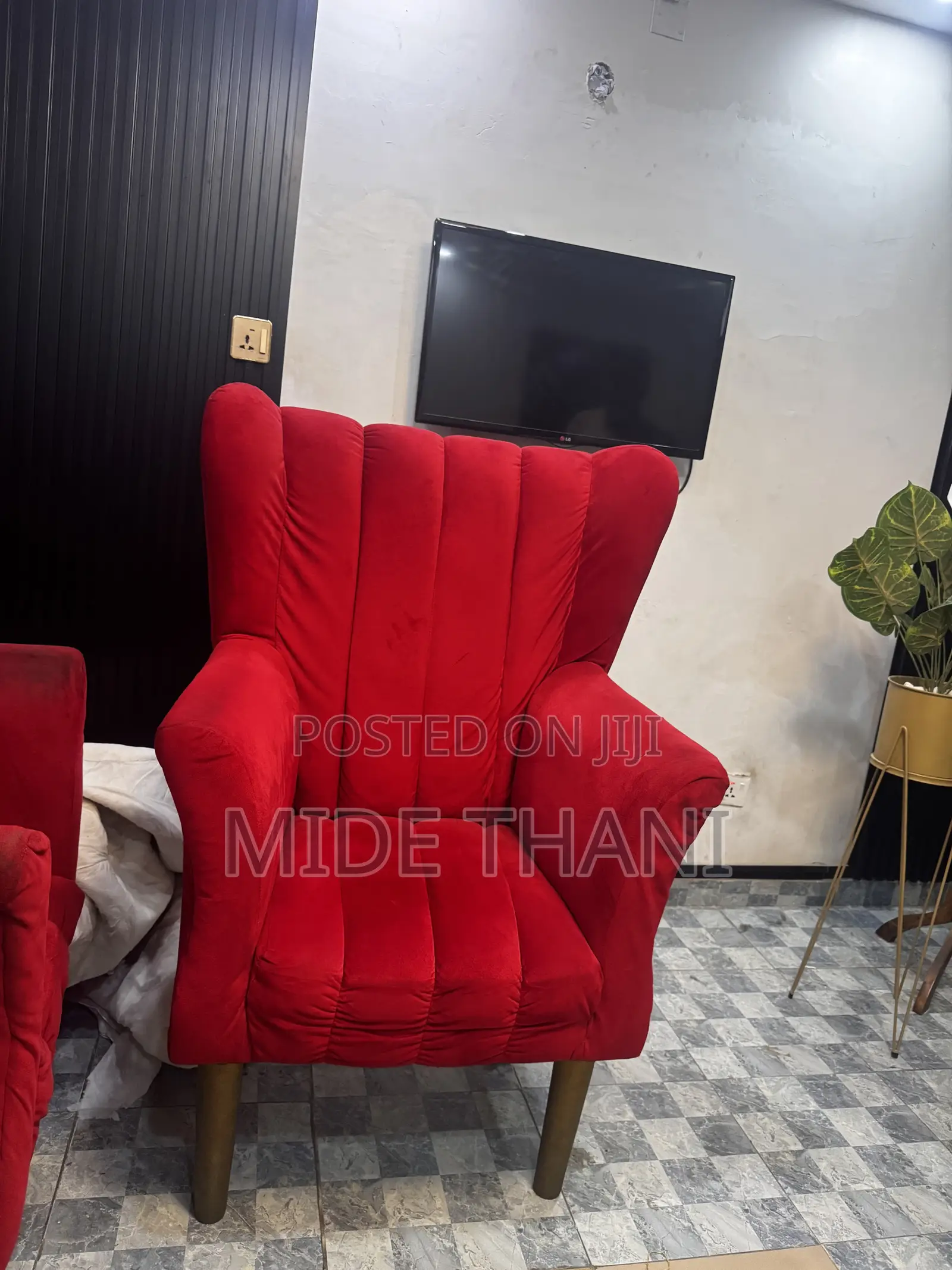 Accent Chair