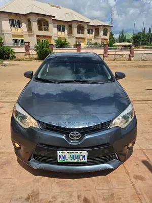 Toyota Corolla L 4dr Sedan (1.8L 4cyl 4A) 2014 Gray