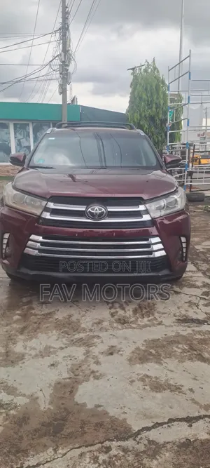 Toyota Highlander Limited V6 4x4 (3.5L 6cyl 6A) 2016 Red