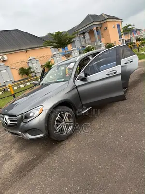Mercedes-Benz GLC-Class 2017 Gray