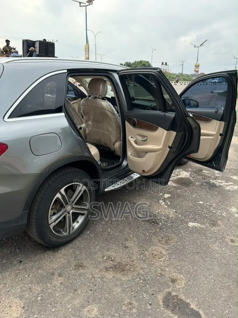 Mercedes-Benz GLC-Class 2017 Gray