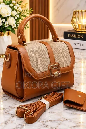 Box Handbag