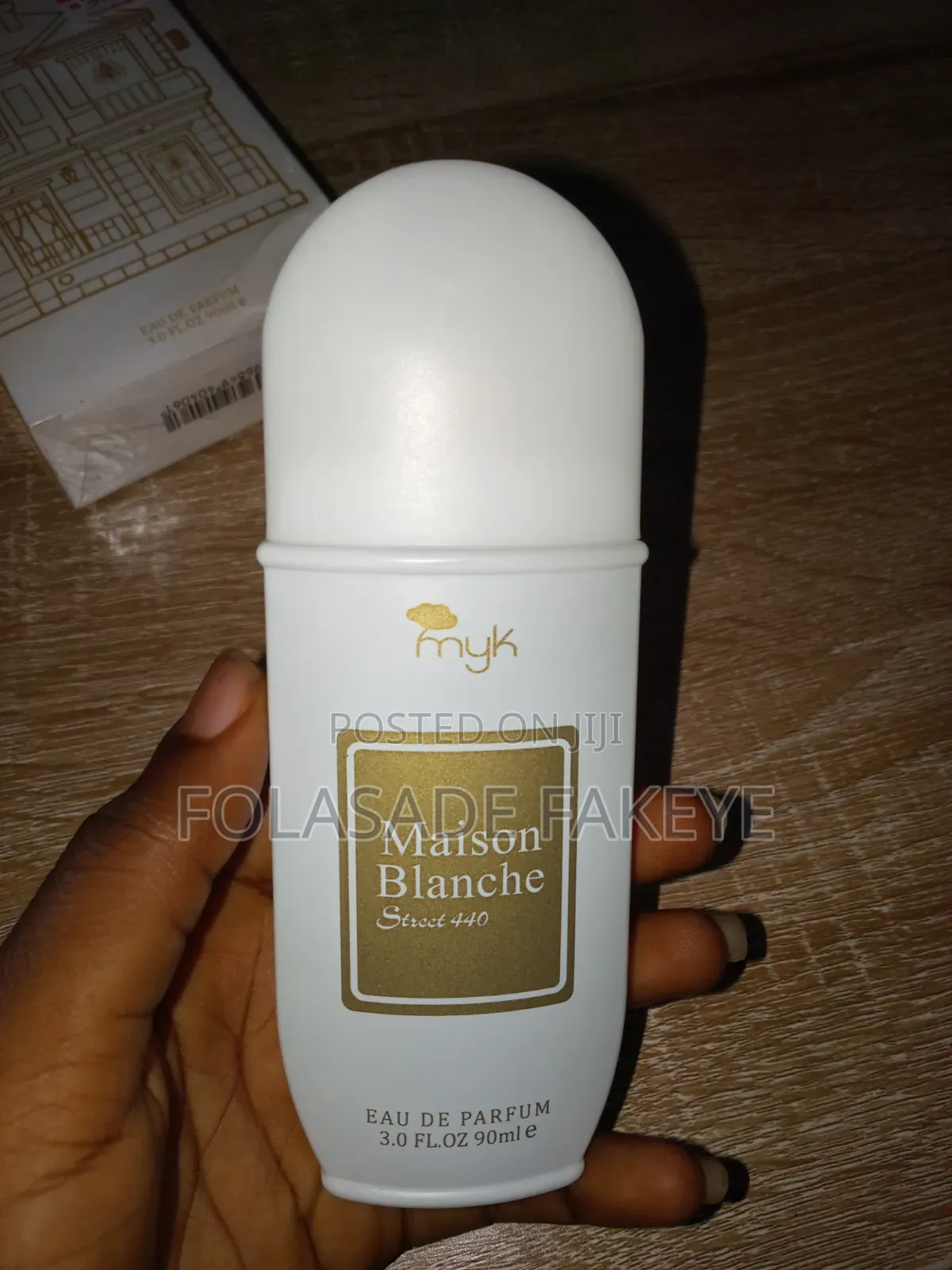 Maison Blanche Perfume