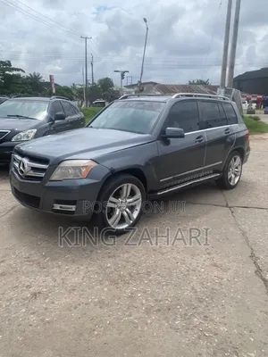 Mercedes-Benz GLK-Class 350 2010 Black