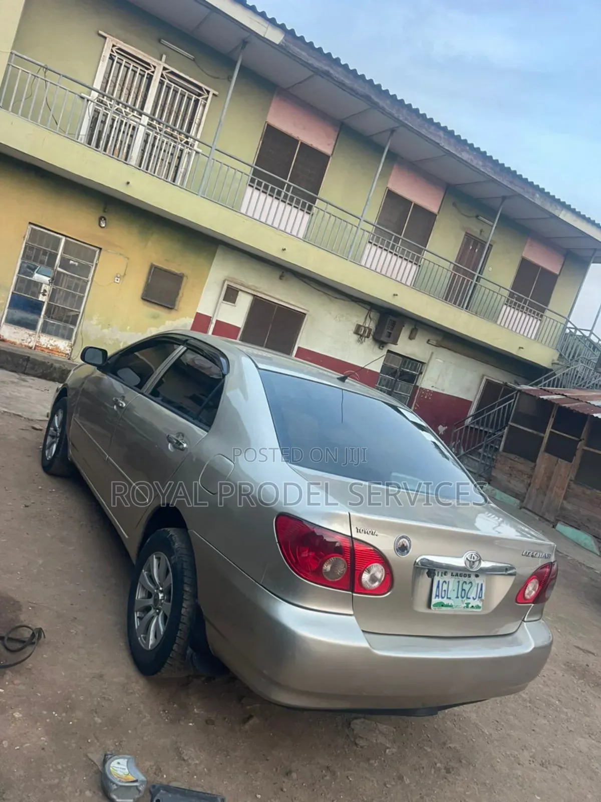Toyota Corolla 2008 Gold