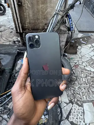 Apple iPhone 11 Pro Max 64 GB Black