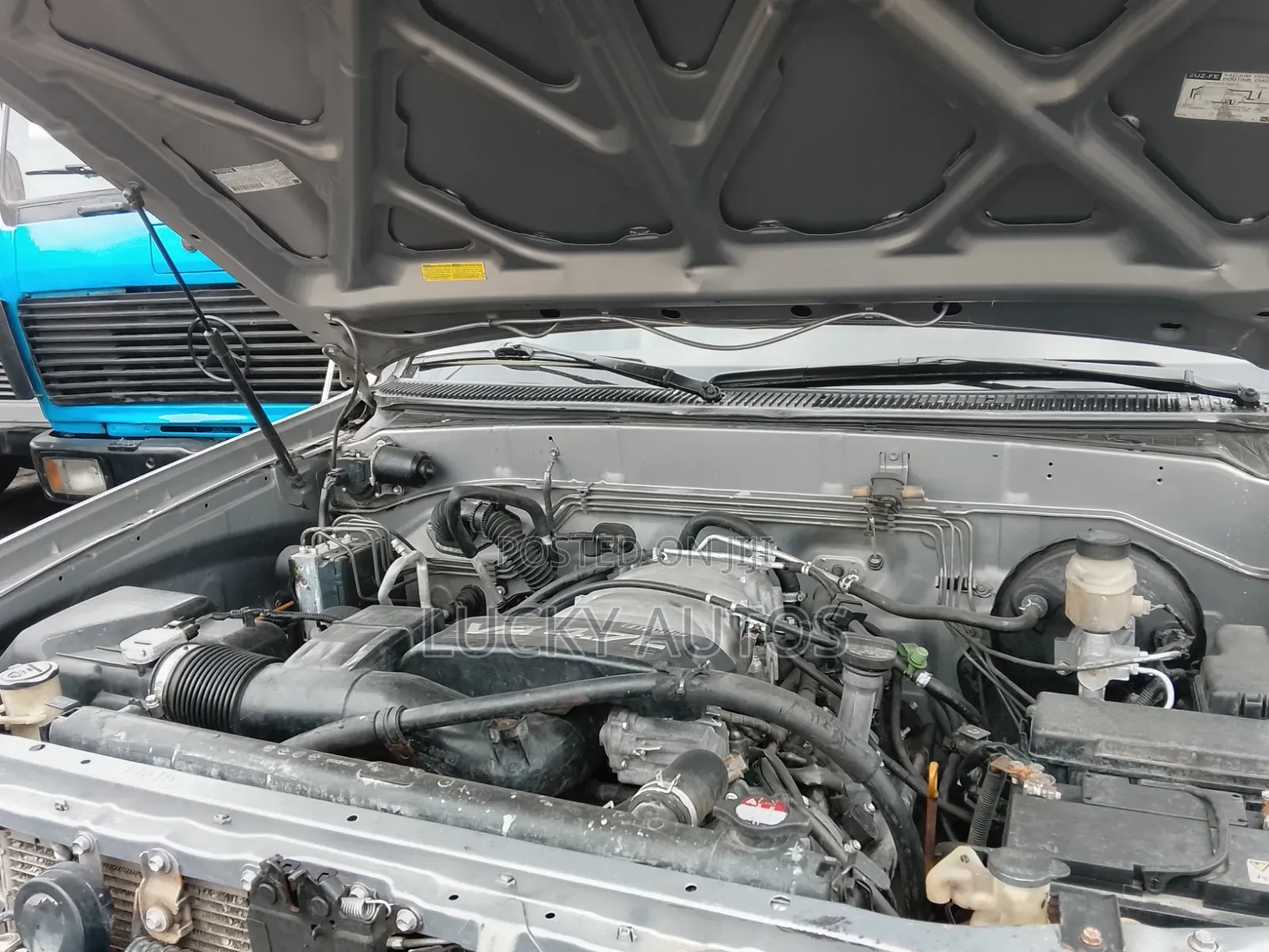 Toyota Sequoia 2004 Brown