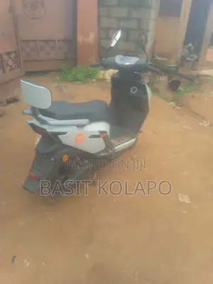 Motorcycle 2025 White