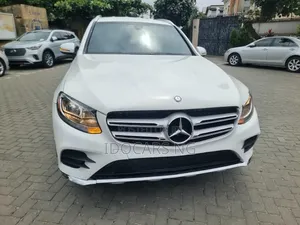 Mercedes-Benz GLC-Class 2019 White