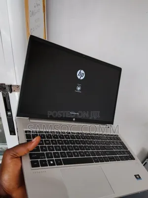 Laptop HP ProBook 450 G9 8GB Intel Core i5 SSD 256GB