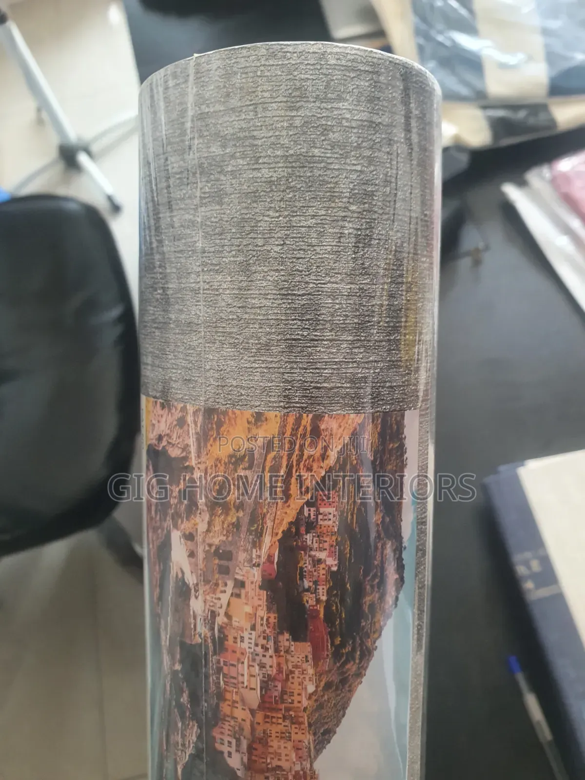 Textured Italian Wallpaper