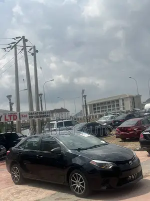 Toyota Corolla 2016 Black