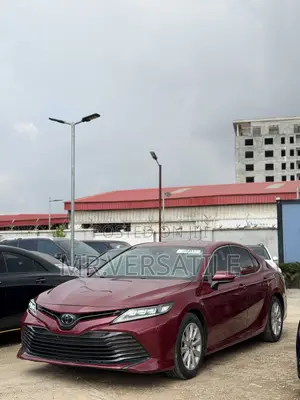 Toyota Camry 2019 Burgundy