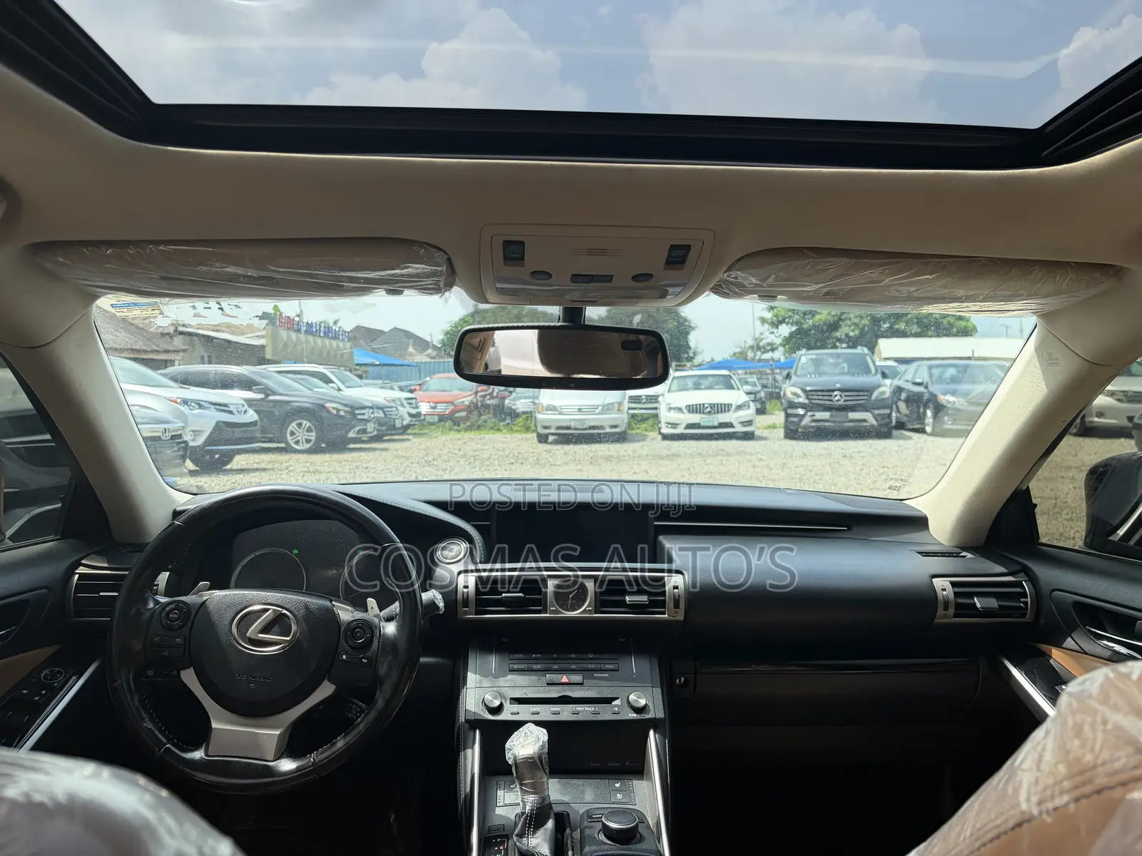 Lexus IS 300 AWD 2018 Black