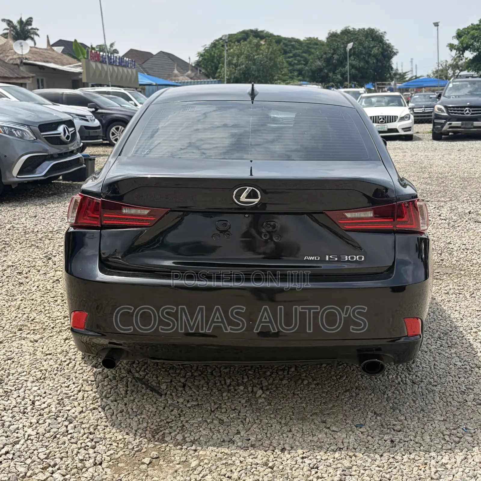Lexus IS 300 AWD 2018 Black
