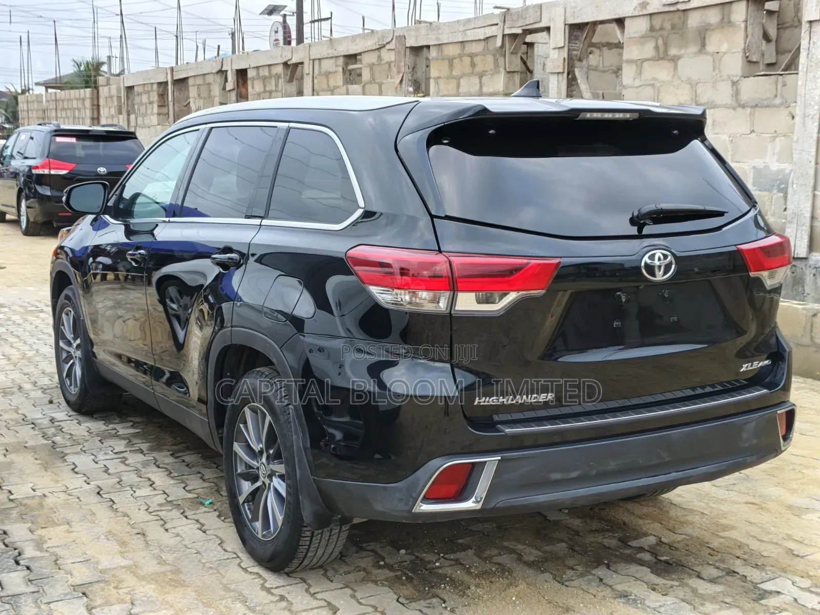 Toyota Highlander XLE 2019 Black