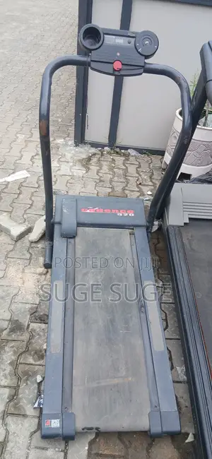 Threadmill Fairly Used