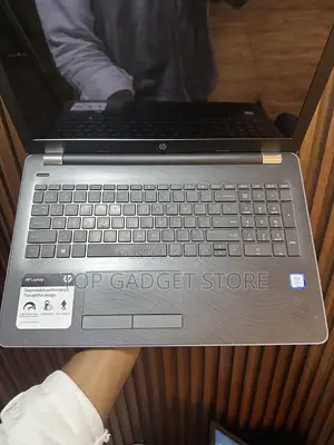 Laptop HP 15 8GB Intel Core i7 HDD 1T