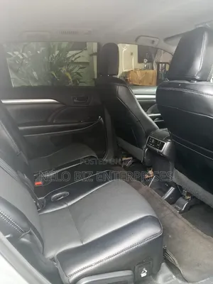 Toyota Highlander 2017 Silver
