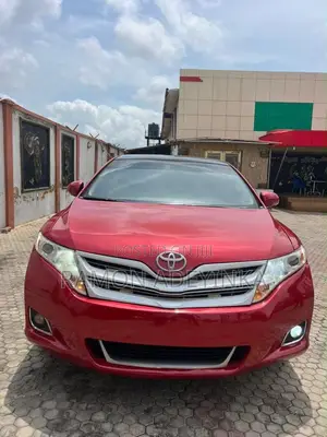 Toyota Venza 2010 Red