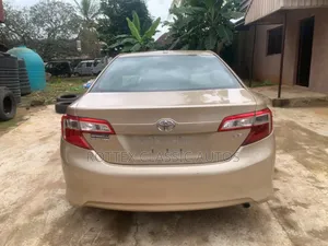 Toyota Camry 2013 Gold