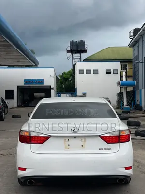 Lexus ES 2014 White
