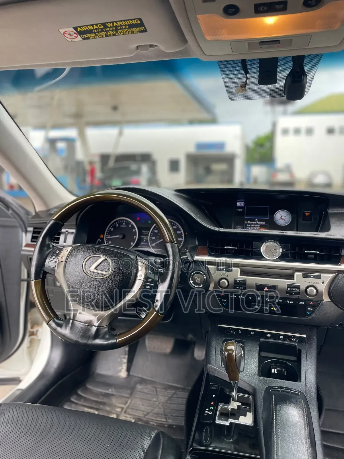 Lexus ES 2014 White