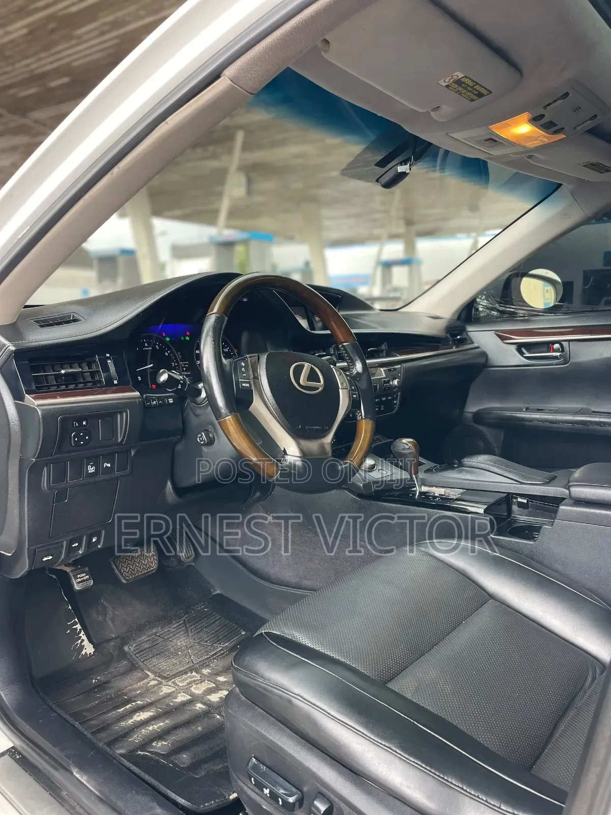 Lexus ES 2014 White