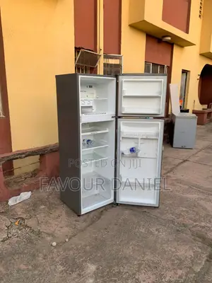 1 Month Used 279L LG Smart Inverter GN-G272SLCB Double Door Fridge