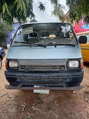 Toyota HiAce 2012 Grey