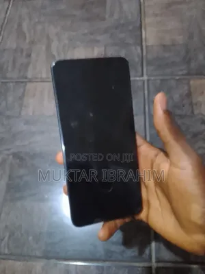 Samsung Galaxy S21 5G 128 GB Black