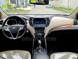 Hyundai Santa Fe 2015 White