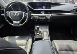 Lexus ES 350 FWD 2015 Silver