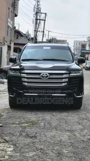 Toyota Land Cruiser 4.5 V8 GX-R 2014 Black