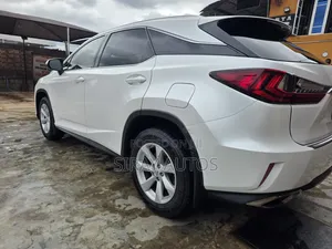 Lexus RX 350 FWD 2017 White