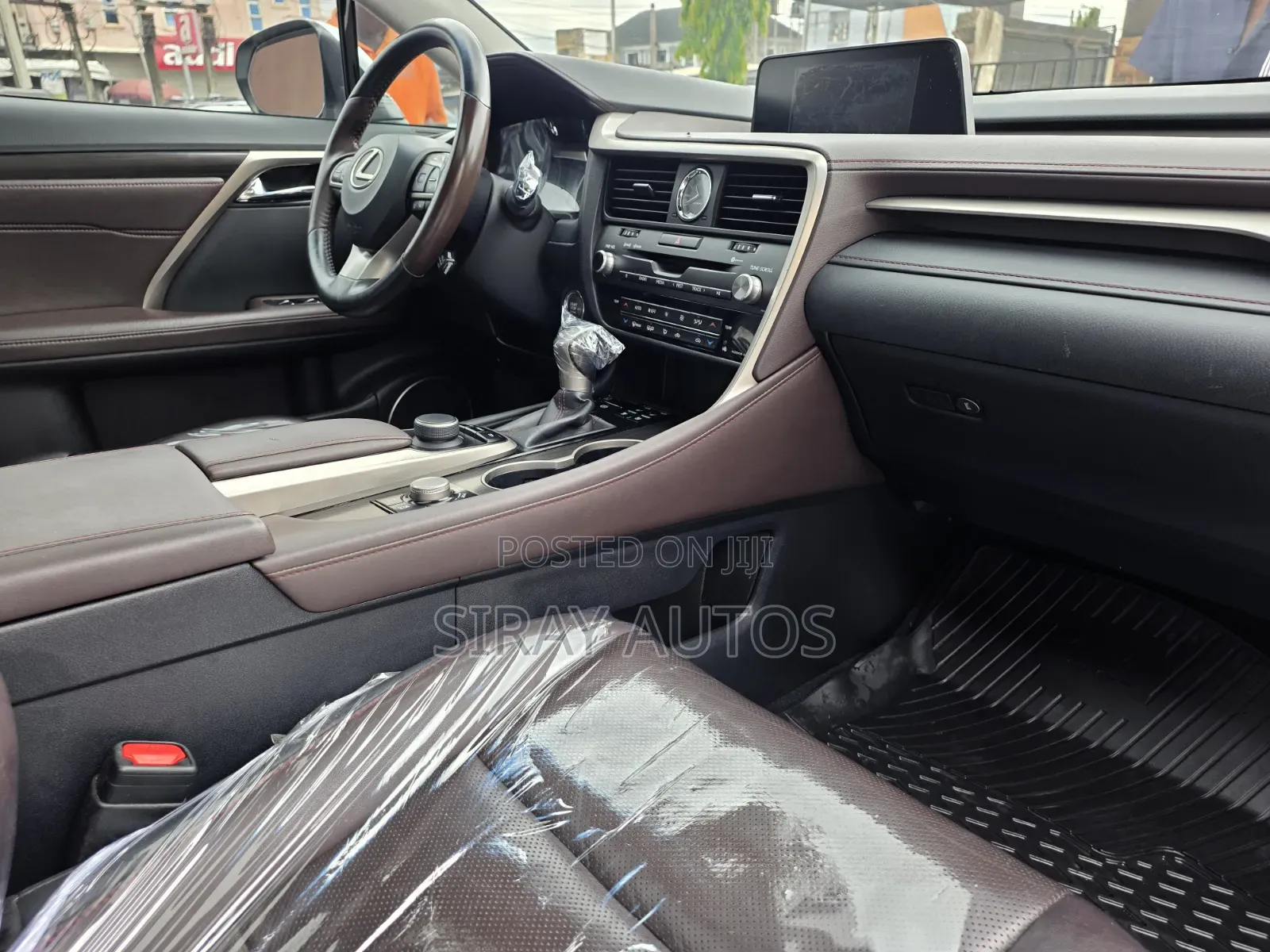 Lexus RX 350 FWD 2017 White