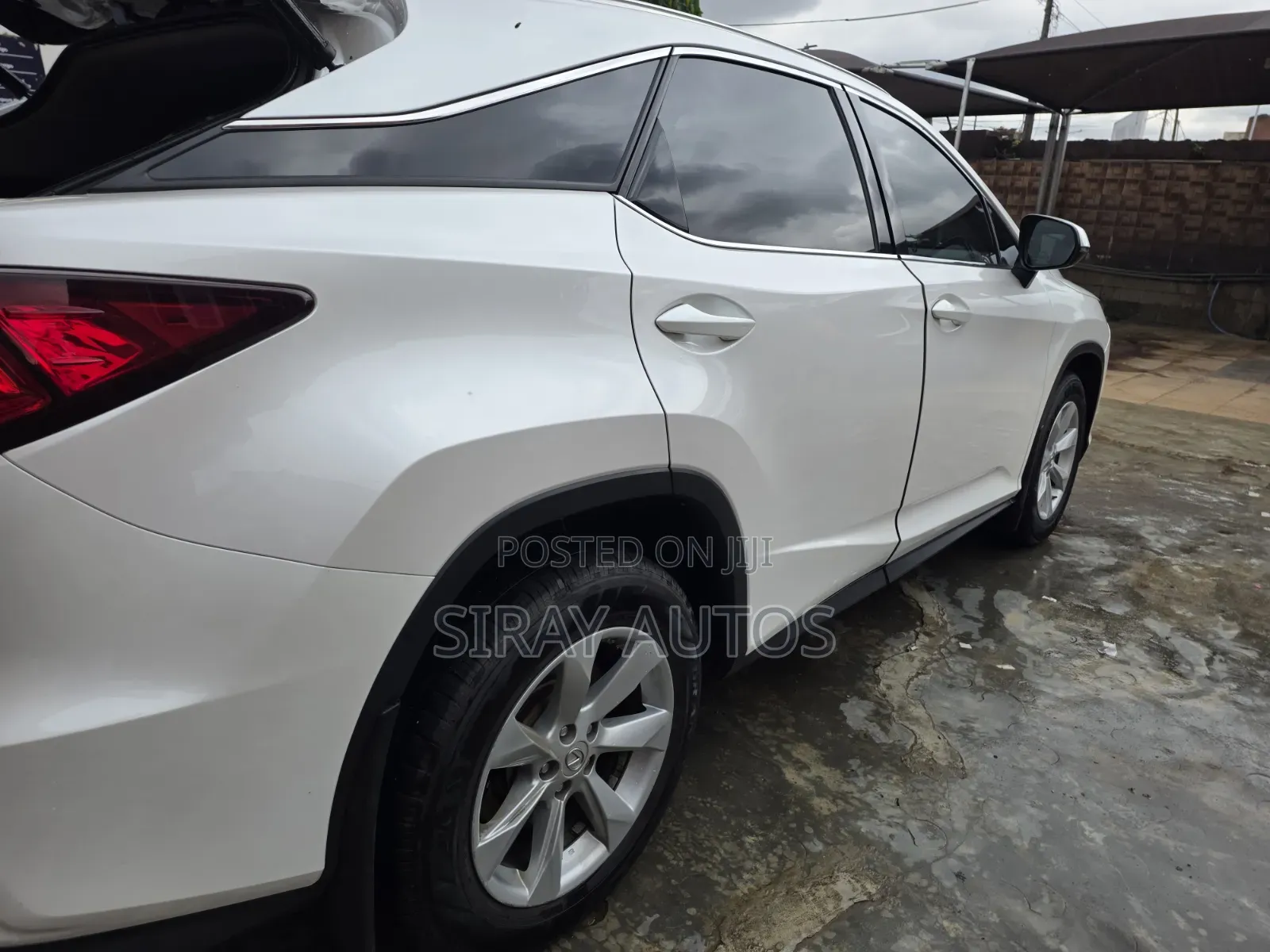 Lexus RX 350 FWD 2017 White