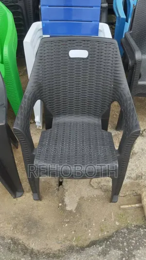 Standard Chair