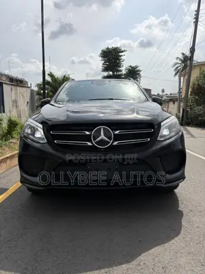 Mercedes-Benz GLE-Class 2016 Black