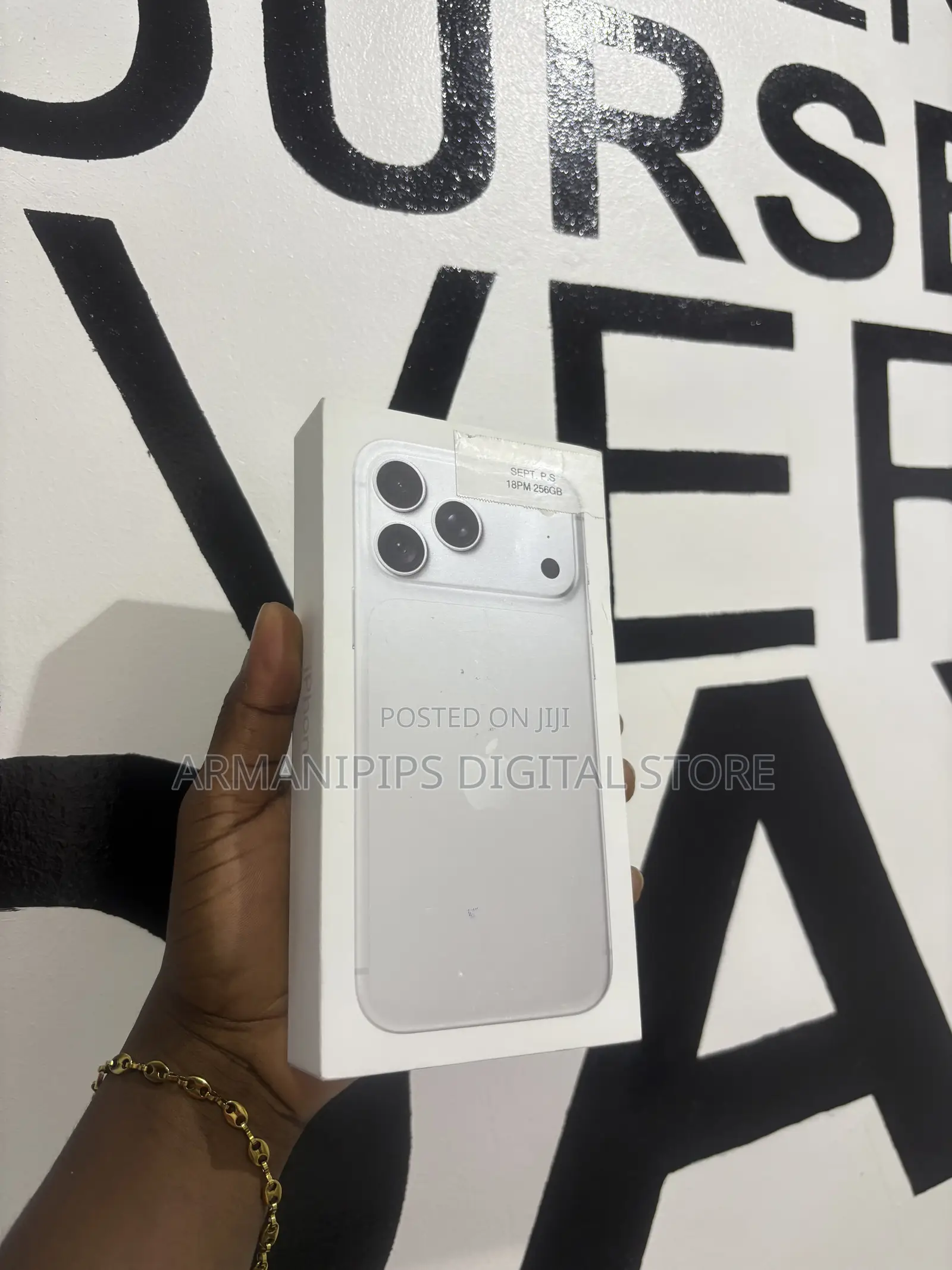 New Apple iPhone 18 Pro Max 256 GB Silver