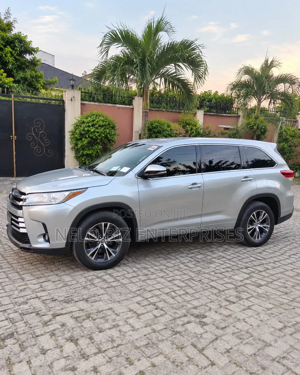 Toyota Highlander 2017 Silver